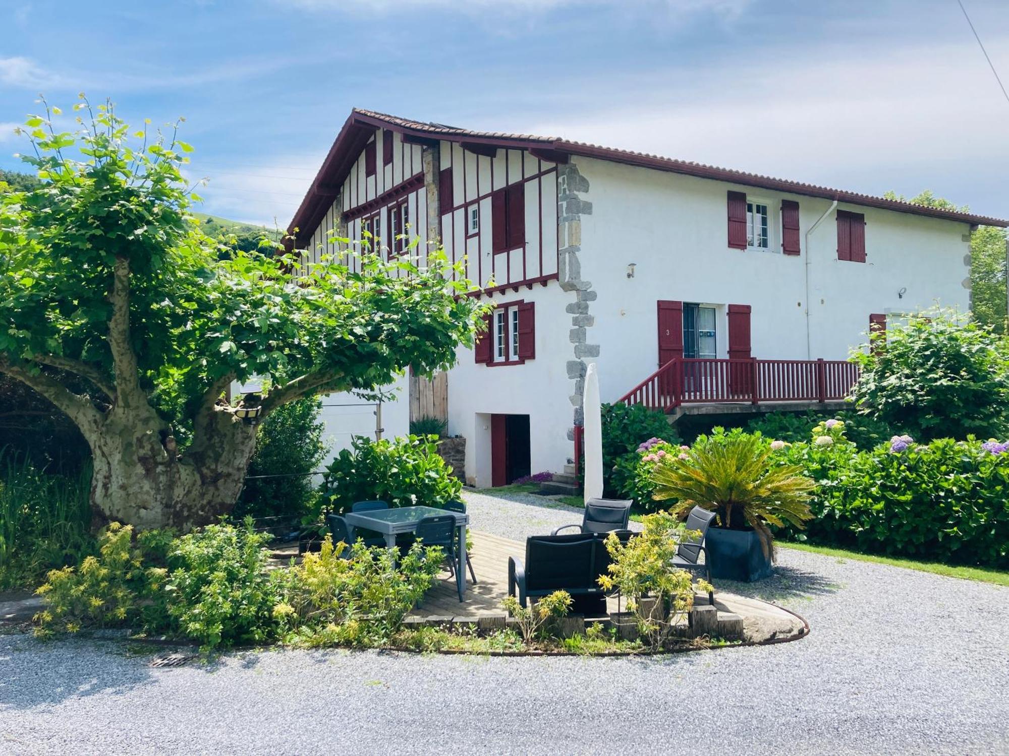 Location Eyheraldia - Votre T3 Au Coeur Du Pays Basque Hasparren Exteriör bild